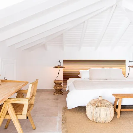 Casa Del Mar, Luxury And Magical View Of Orient Bay-3